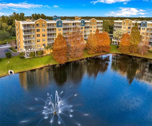 $529,990 | 960 Starkey Road, Unit 3406, Largo, FL 33771