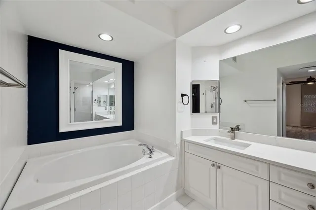 $529,990 | 960 Starkey Road, Unit 3406, Largo, FL 33771