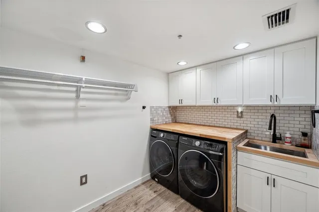 $529,990 | 960 Starkey Road, Unit 3406, Largo, FL 33771