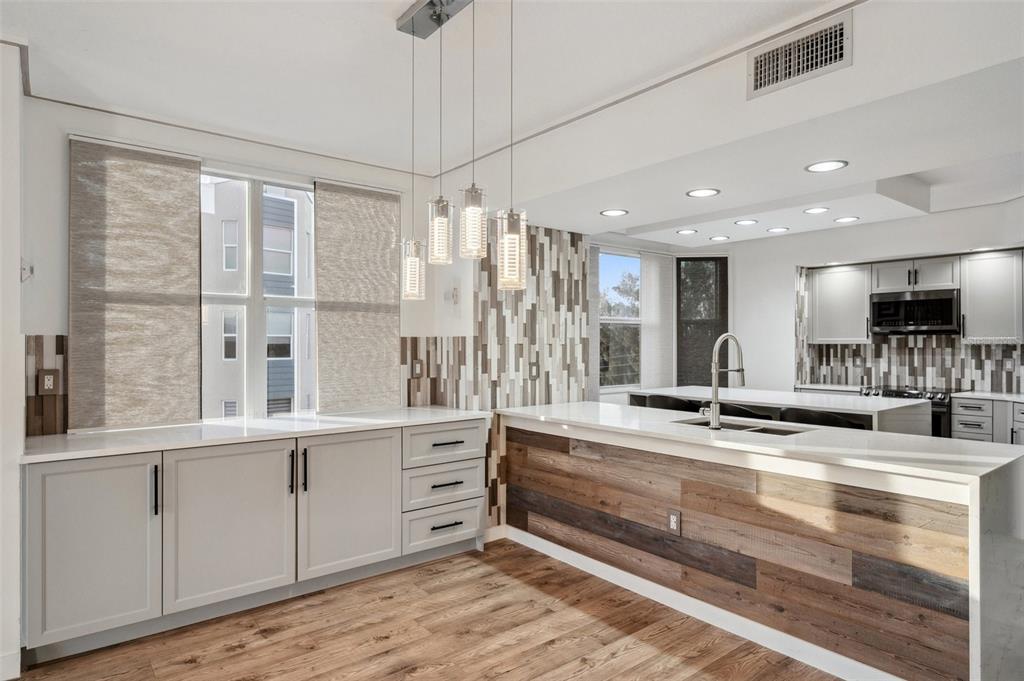 960 Starkey Road, Unit 3406 Largo, FL 33771 - Photo 6 of 68