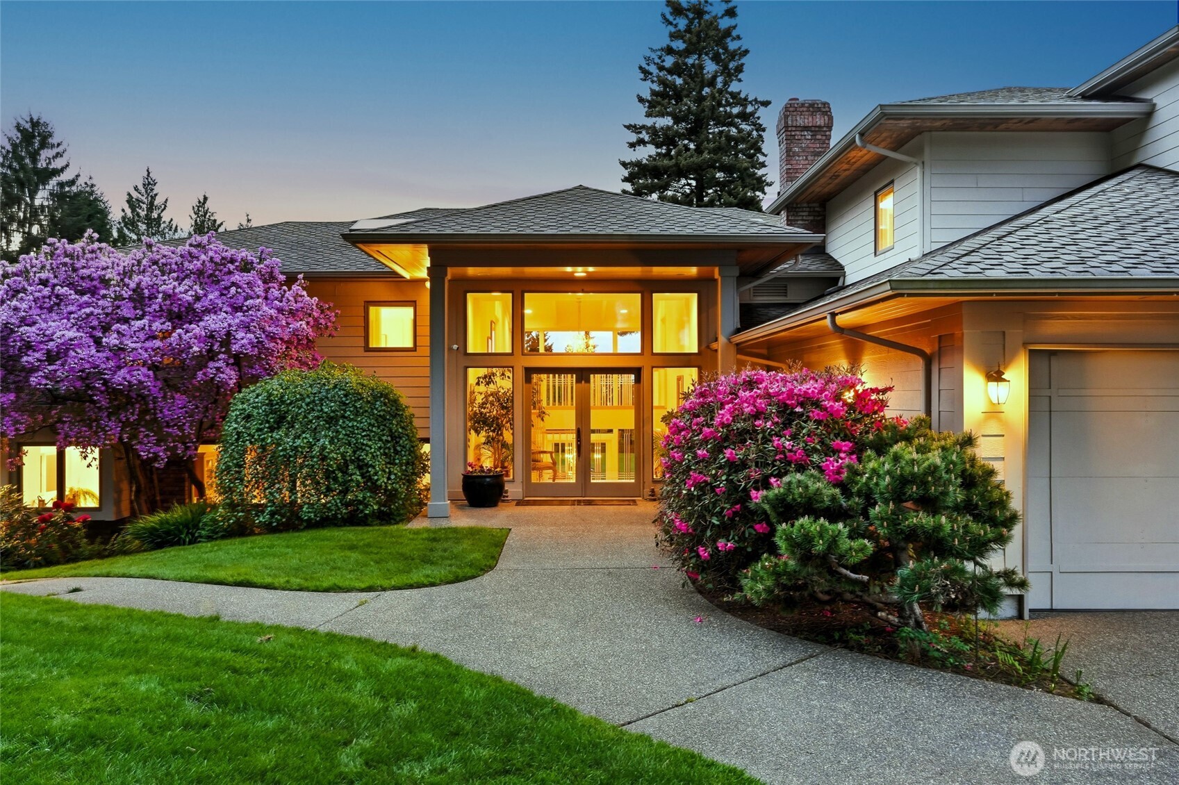 250 Heather Road Everett, WA 98203 - Photo 8 of 39 Gallery Image 8