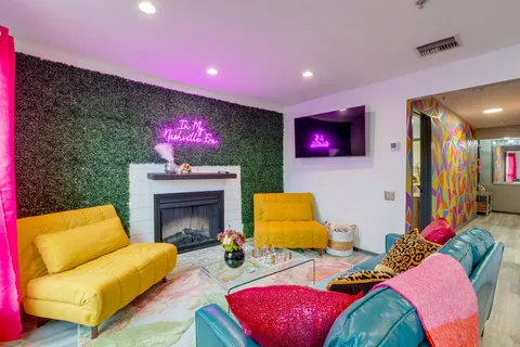 $629,000 | 1032 1st Avenue North, Nashville, TN 37201