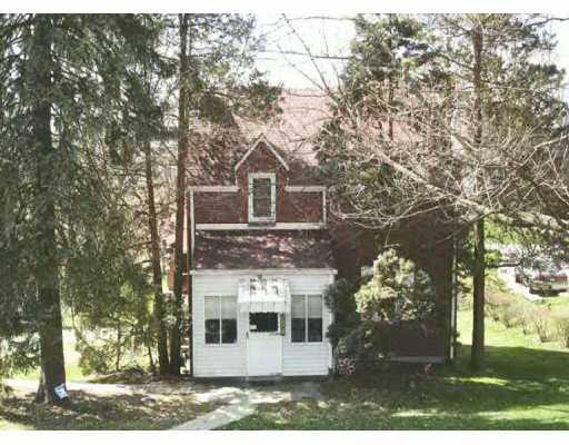 21 Herbst Road Coraopolis, PA 15108 - Photo 1 of 8 Gallery Image 1