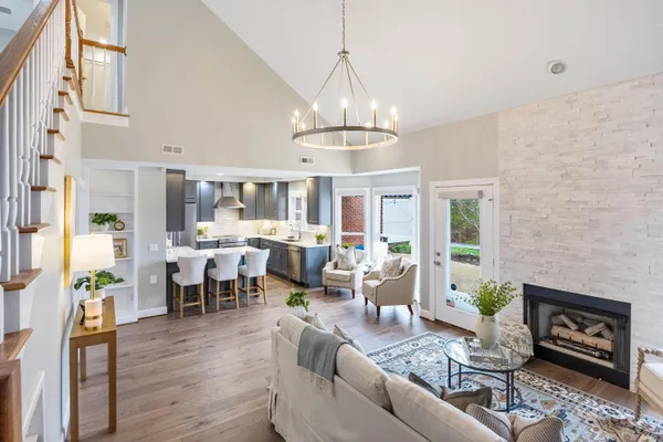 $720,000 | 21 Oliver Court, Signal Mountain, TN 37377