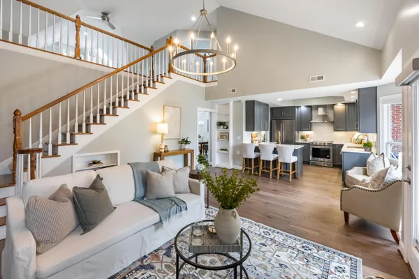 $720,000 | 21 Oliver Court, Signal Mountain, TN 37377