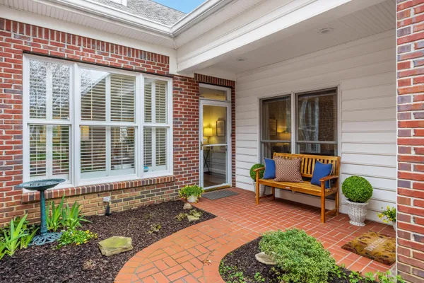 $720,000 | 21 Oliver Court, Signal Mountain, TN 37377