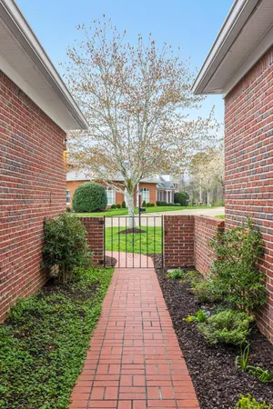 $720,000 | 21 Oliver Court, Signal Mountain, TN 37377