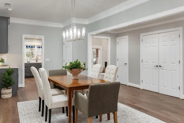 $720,000 | 21 Oliver Court, Signal Mountain, TN 37377