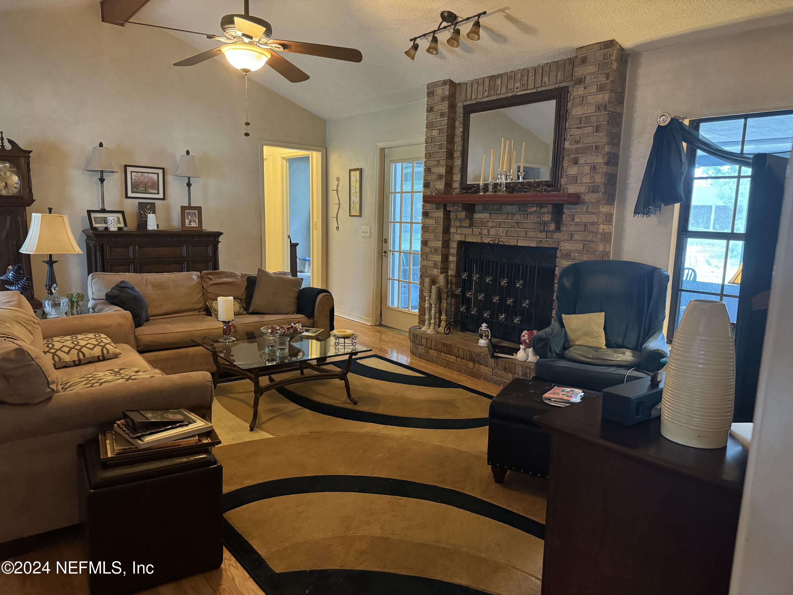 5447 Rosedale Lane Jacksonville, FL 32244 - Photo 3 of 9 IMG_4159