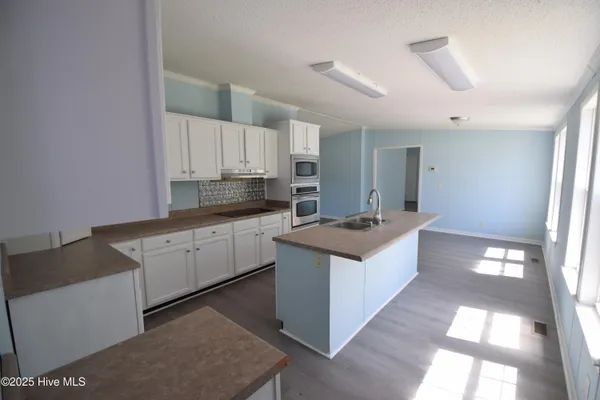 $200,000 | 708 Holly Oak Drive, Blounts Creek, NC 27814