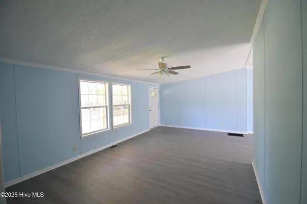 $200,000 | 708 Holly Oak Drive, Blounts Creek, NC 27814