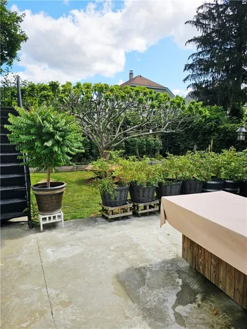 $394,000 | 724 Fairmount Street, Woonsocket, RI 02895