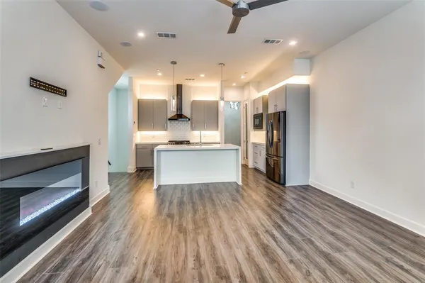 $2,507 | 1813 Park Avenue, Unit 107, Dallas, TX 75215