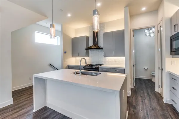 $2,507 | 1813 Park Avenue, Unit 107, Dallas, TX 75215