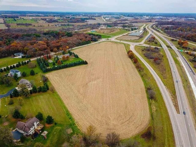 $2,600,000 | 3905 Milwaukee Road, Beloit, WI 53511