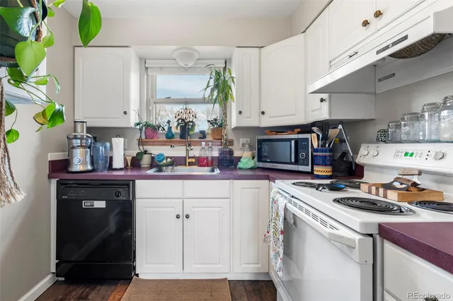 $299,999 | 5926 West 41st Avenue, Wheat Ridge, CO 80212