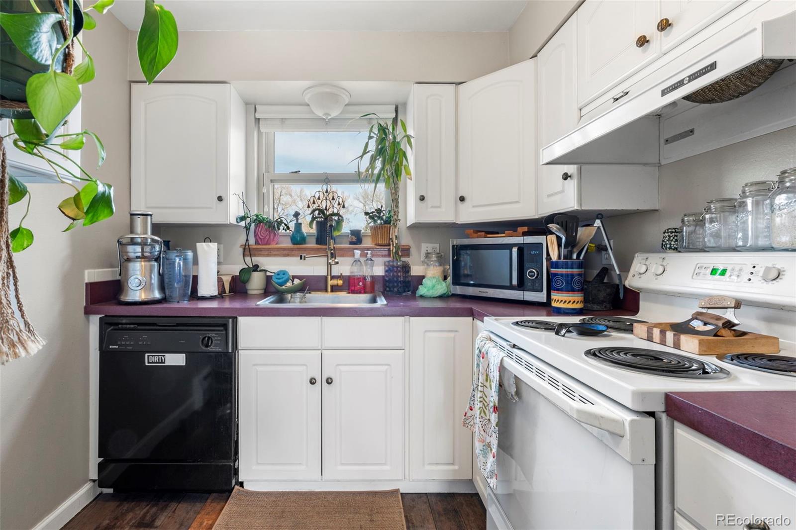 5926 West 41st Avenue Wheat Ridge, CO 80212 - Photo 4 of 14