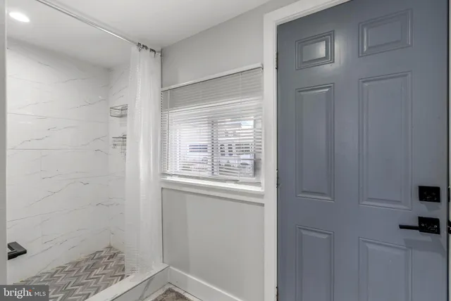 $395,000 | 7600 Fayette Street, Philadelphia, PA 19150