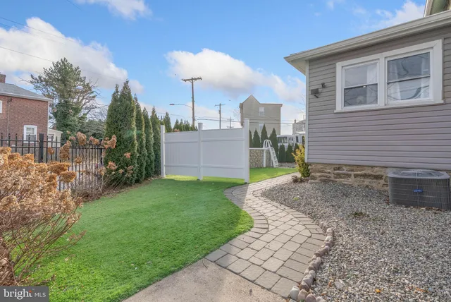 $395,000 | 7600 Fayette Street, Philadelphia, PA 19150