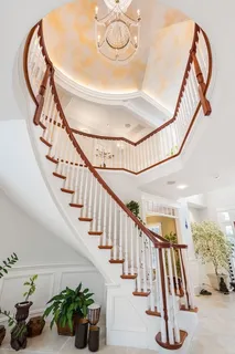 a view of entryway