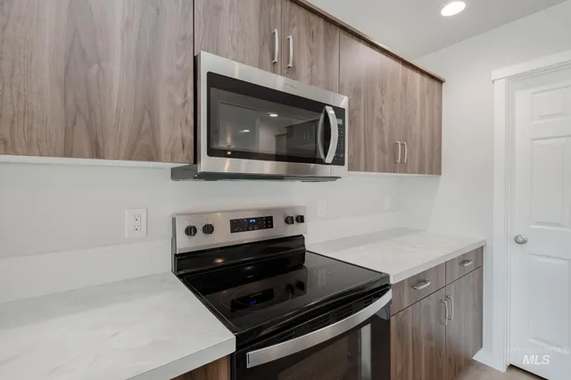 $464,990 | 233 Caribou Court, Horseshoe Bend, ID 83629