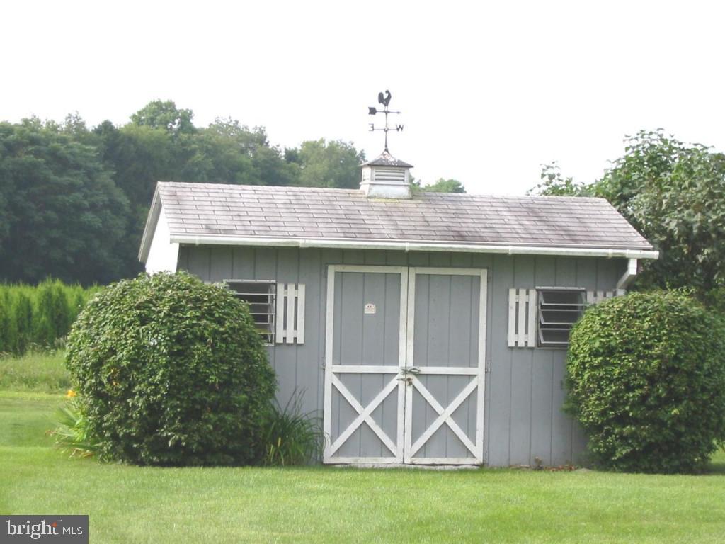 198 Delp Road Lancaster, PA 17601 - Photo 13 of 13 Gallery Image 13