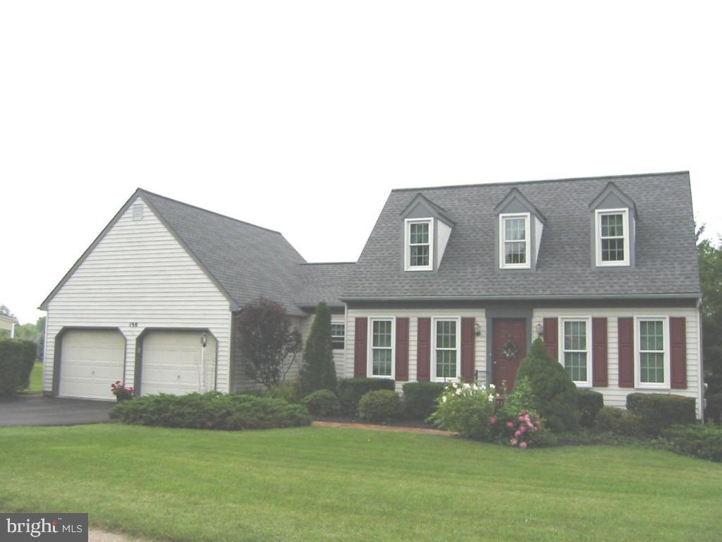 198 Delp Road Lancaster, PA 17601 - Photo 2 of 13 Gallery Image 2