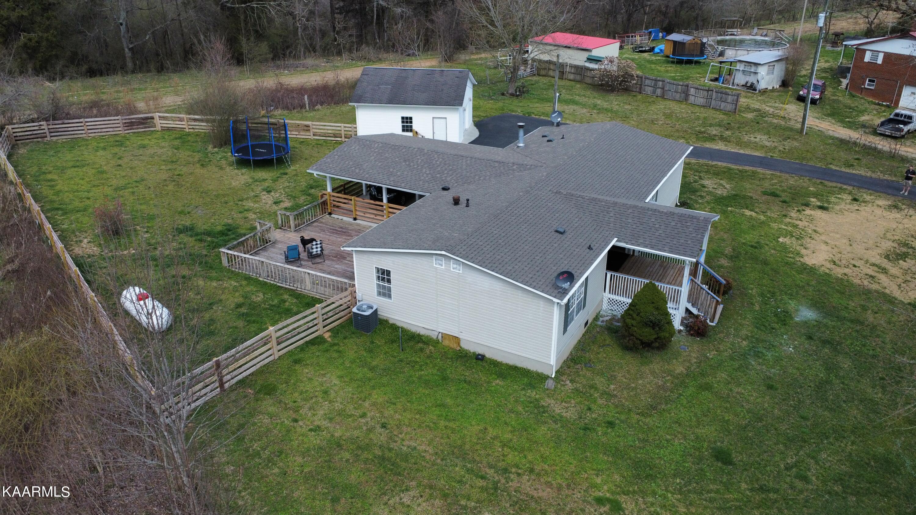 3000 Jim Dyke Road Loudon, TN 37774 - Photo 9 of 18 image2