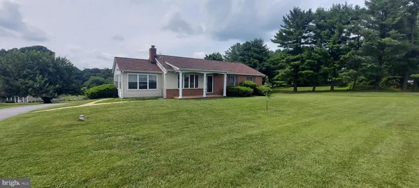 $2,695 | 7016 Woodbine Road, Woodbine, MD 21797