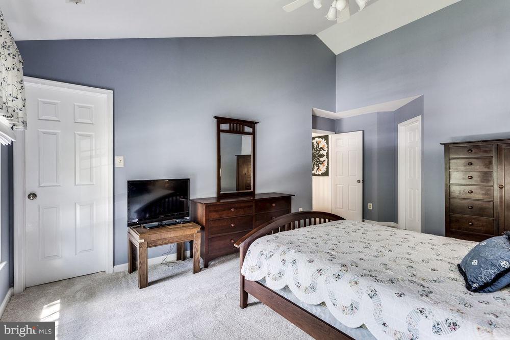 8534 Hooes Road Springfield, VA 22153 - Photo 17 of 29 Bedroom (Master)