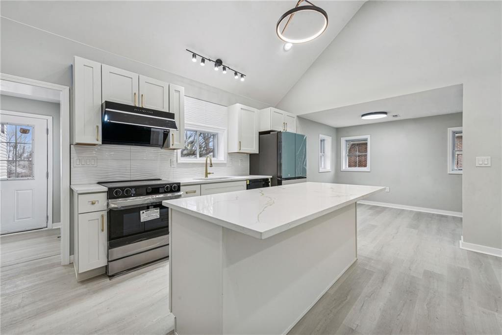 4531 Ridgeview Drive Greensburg, PA 15601 - Photo 7 of 36