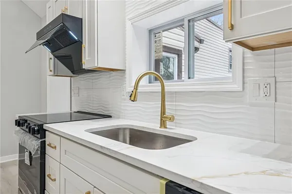 $450,000 | 4531 Ridgeview Drive, Greensburg, PA 15601