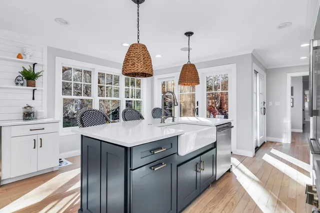 $1,750,000 | 2 Prince Street, Beverly, MA 01915