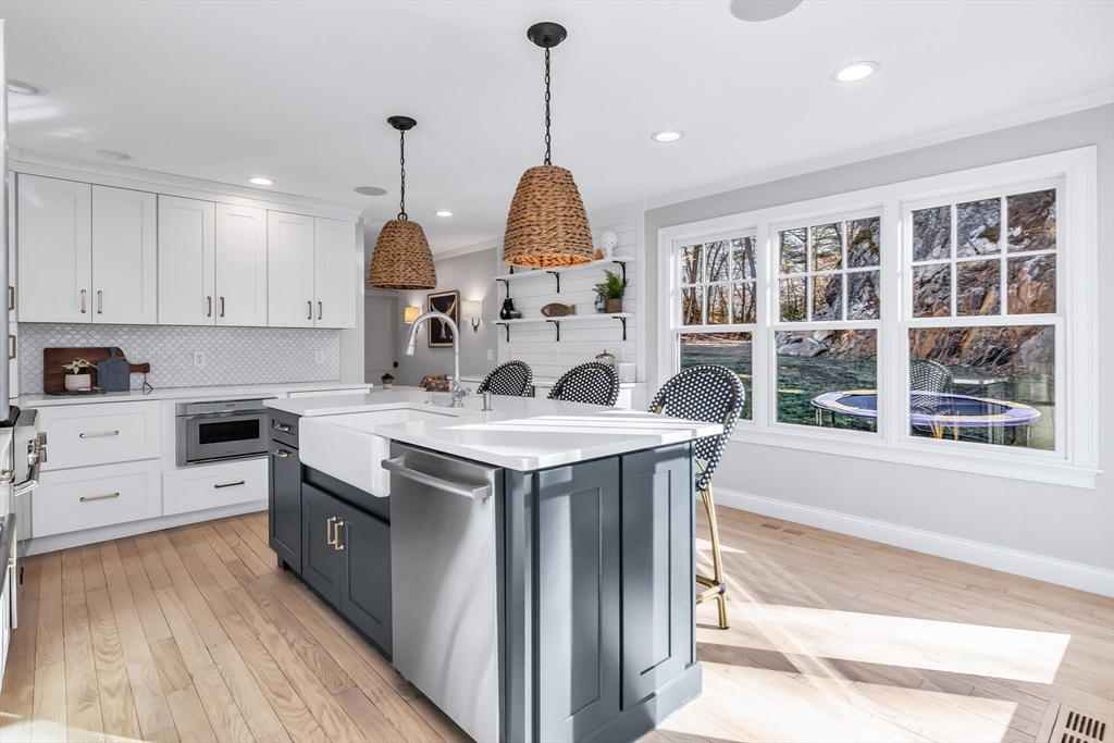 2 Prince Street Beverly, MA 01915 - Photo 16 of 41