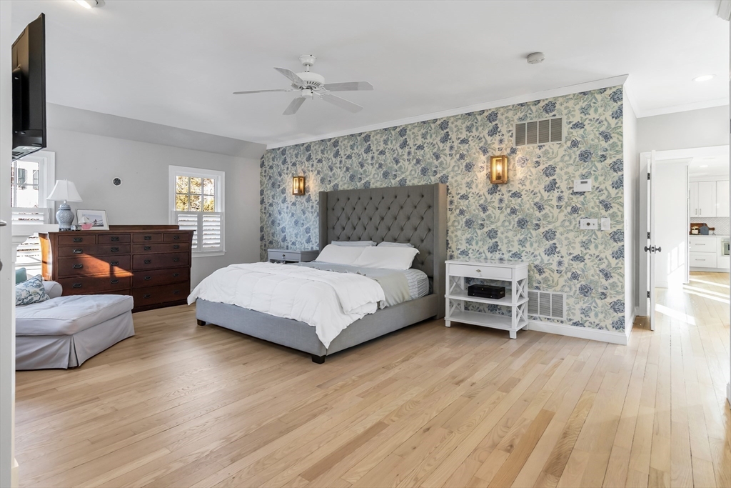 2 Prince Street Beverly, MA 01915 - Photo 23 of 41