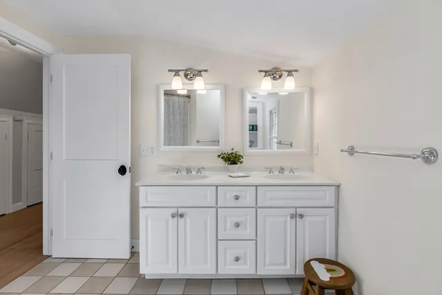 $1,750,000 | 2 Prince Street, Beverly, MA 01915