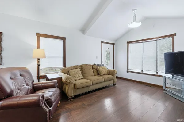 $279,000 | 1339 Clark Avenue, Bluffton, IN 46714