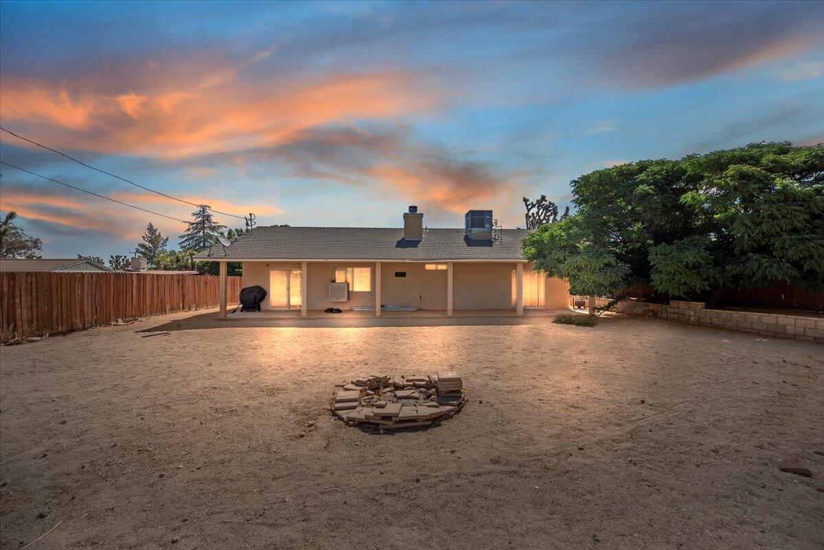 7562 Inca Trail Yucca Valley, CA 92284 - Photo 1 of 46 32-Backyard at Twilight