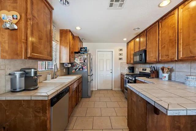 $360,000 | 7562 Inca Trail, Yucca Valley, CA 92284
