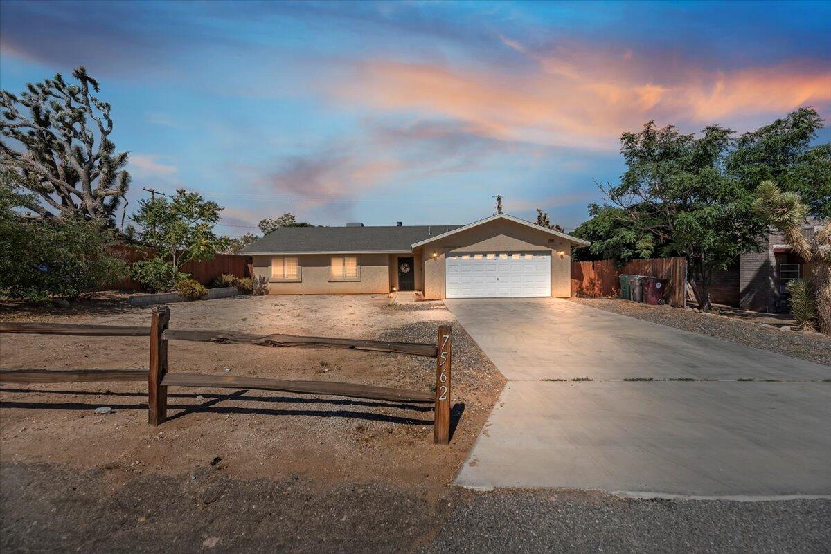 7562 Inca Trail Yucca Valley, CA 92284 - Photo 2 of 46 01-Front of Home at Twilight