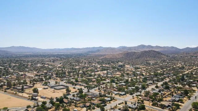 $360,000 | 7562 Inca Trail, Yucca Valley, CA 92284