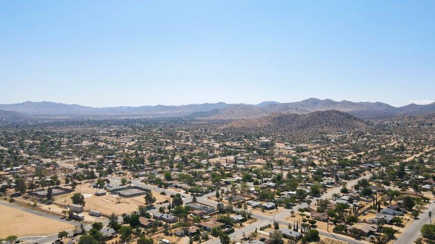 7562 Inca Trail Yucca Valley, CA 92284 - Photo 44 of 46 7