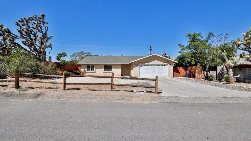 7562 Inca Trail Yucca Valley, CA 92284 - Photo 45 of 46 9