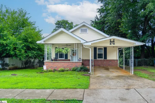 $225,000 | 76 Lawrence Street, Lyman, SC 29365