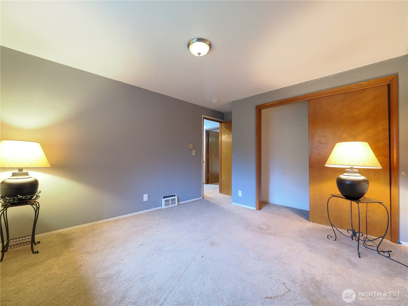 26081 Tytler Road Northeast Poulsbo, WA 98370 - Photo 12 of 32