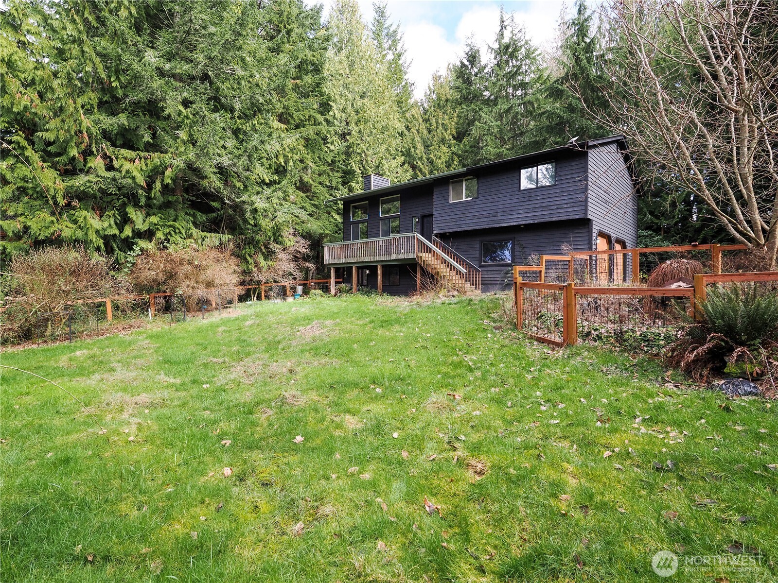 26081 Tytler Road Northeast Poulsbo, WA 98370 - Photo 2 of 32