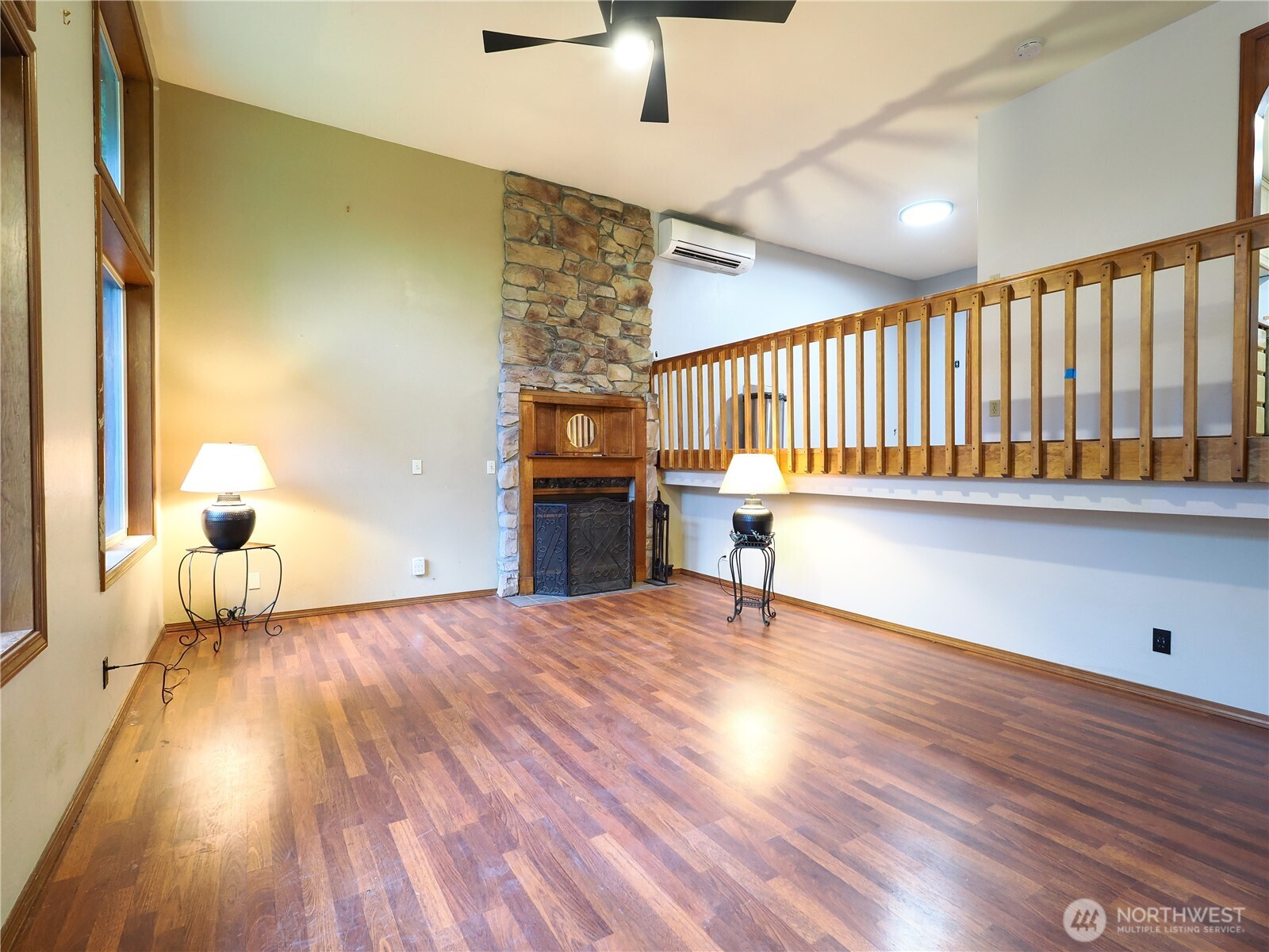 26081 Tytler Road Northeast Poulsbo, WA 98370 - Photo 3 of 32
