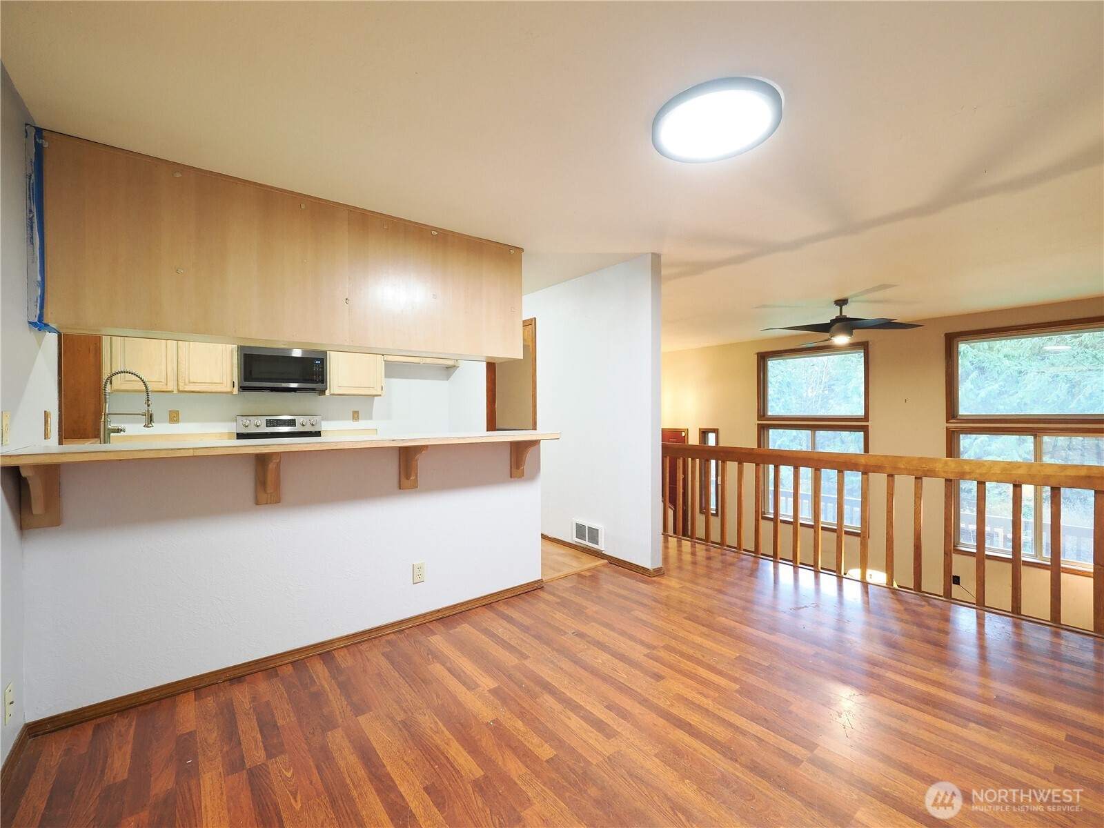 26081 Tytler Road Northeast Poulsbo, WA 98370 - Photo 5 of 32