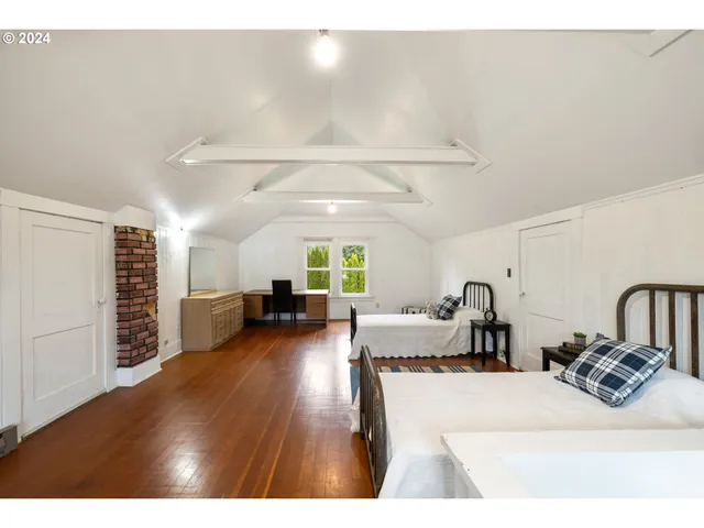 $525,000 | 140 Southeast Lamson Street, Willamina, OR 97396