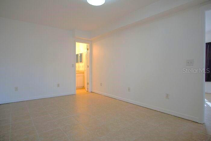 308 Australian Way, Unit B Davenport, FL 33897 - Photo 5 of 9